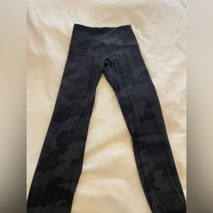 Lululemon Align High Rise 25’